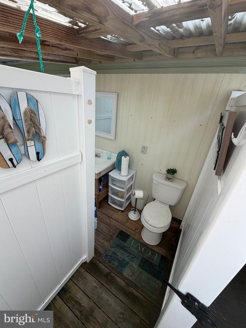 34233 Sandy Ln Property Photo 15
