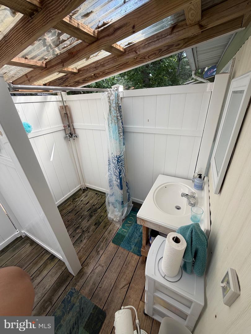 34233 Sandy Ln Property Photo 16