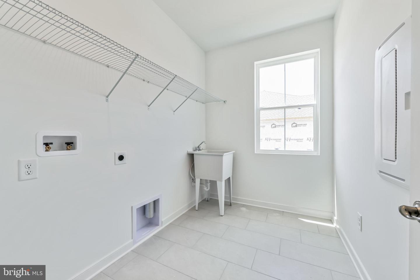 36789 West Old Gate Dr Property Photo 15