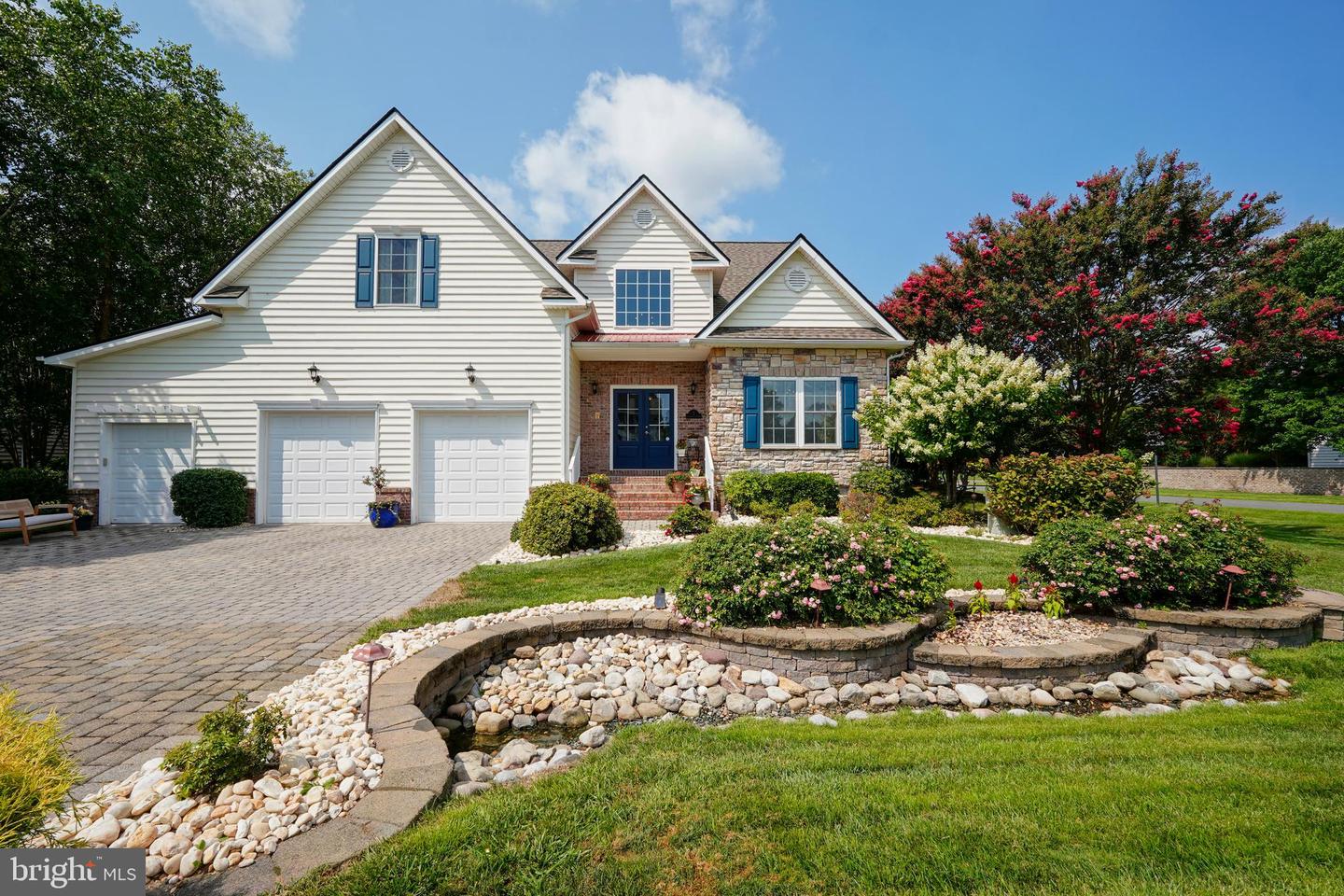 2 Cedar Grove Ct Property Photo 1