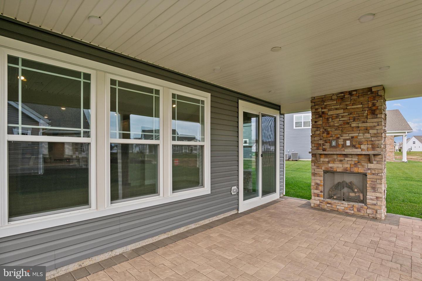 24202 Long Pond Dr Property Photo 18