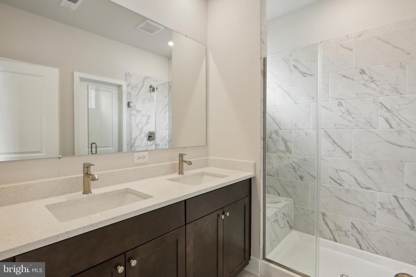 24202 Long Pond Dr Property Photo 23