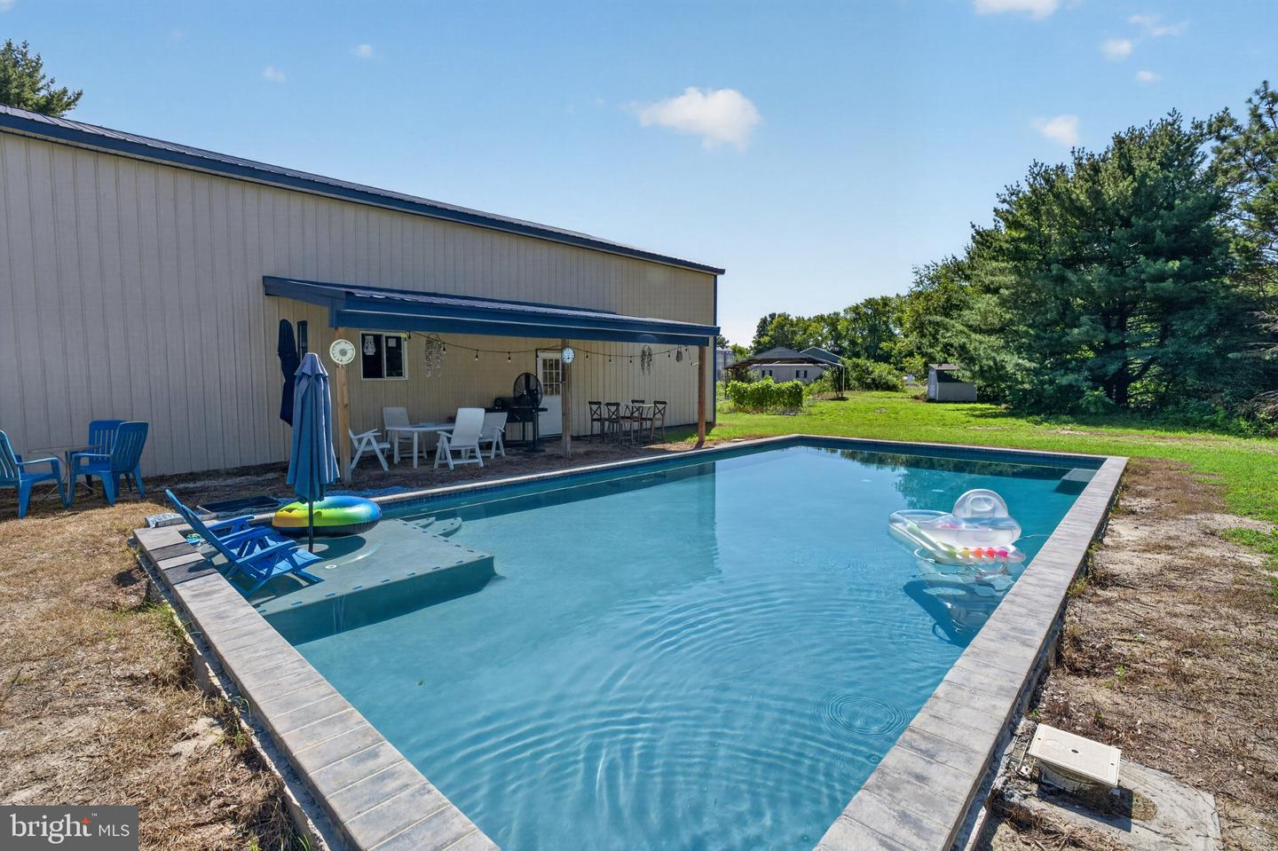 DESU2118660 Property Photo 80