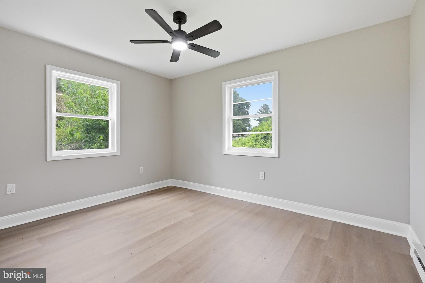 22403 Zoar Rd Property Photo 15