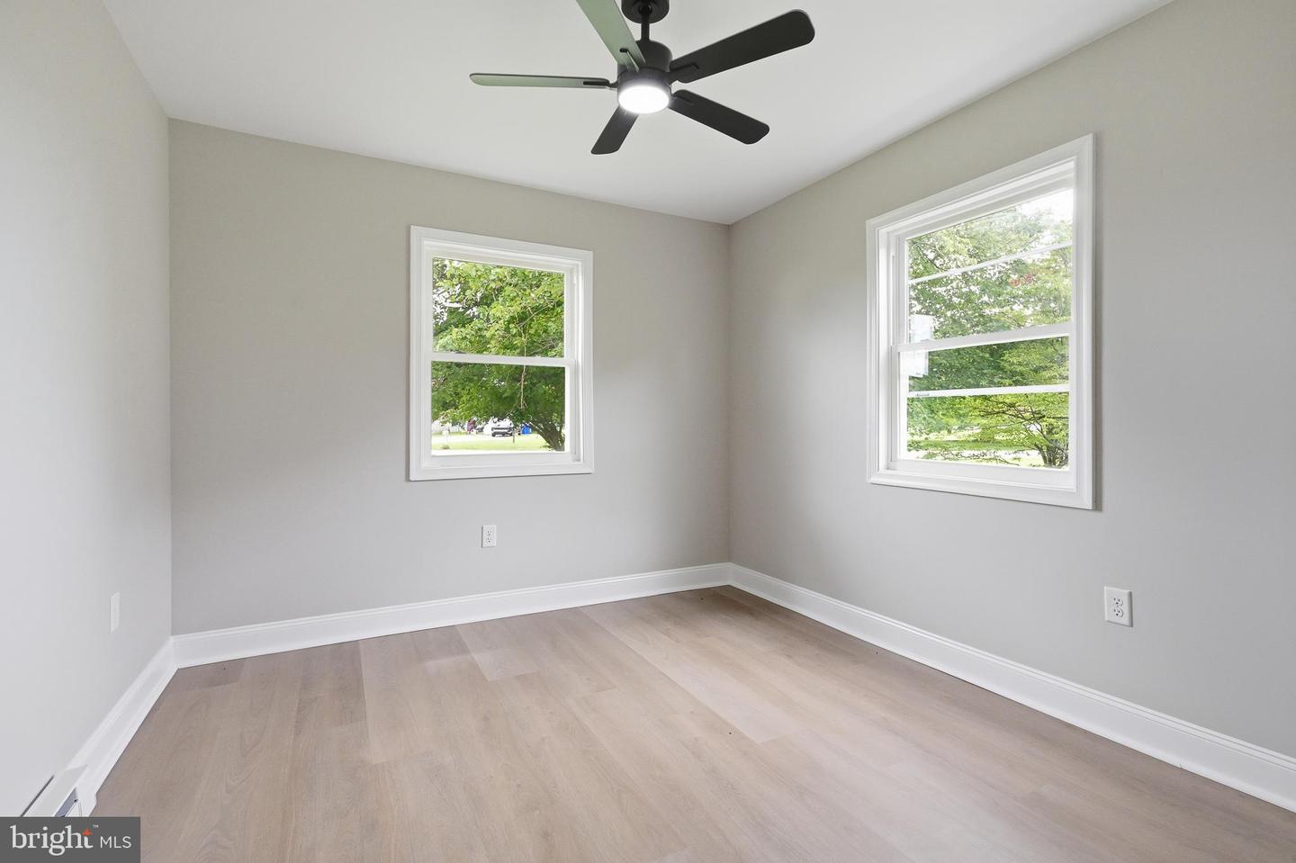 22403 Zoar Rd Property Photo 17