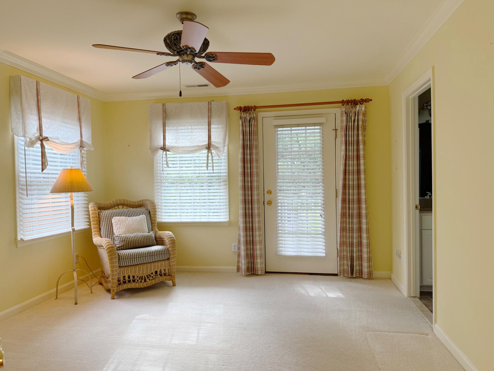 75 Willow Oak Ave Property Photo 39