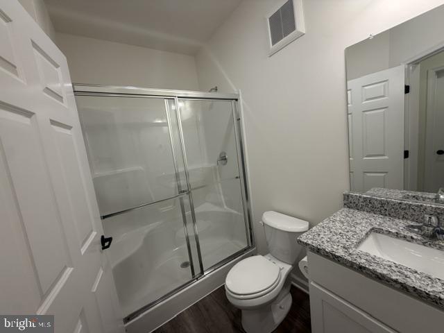 2102 Emden Ln #704 Property Photo 9