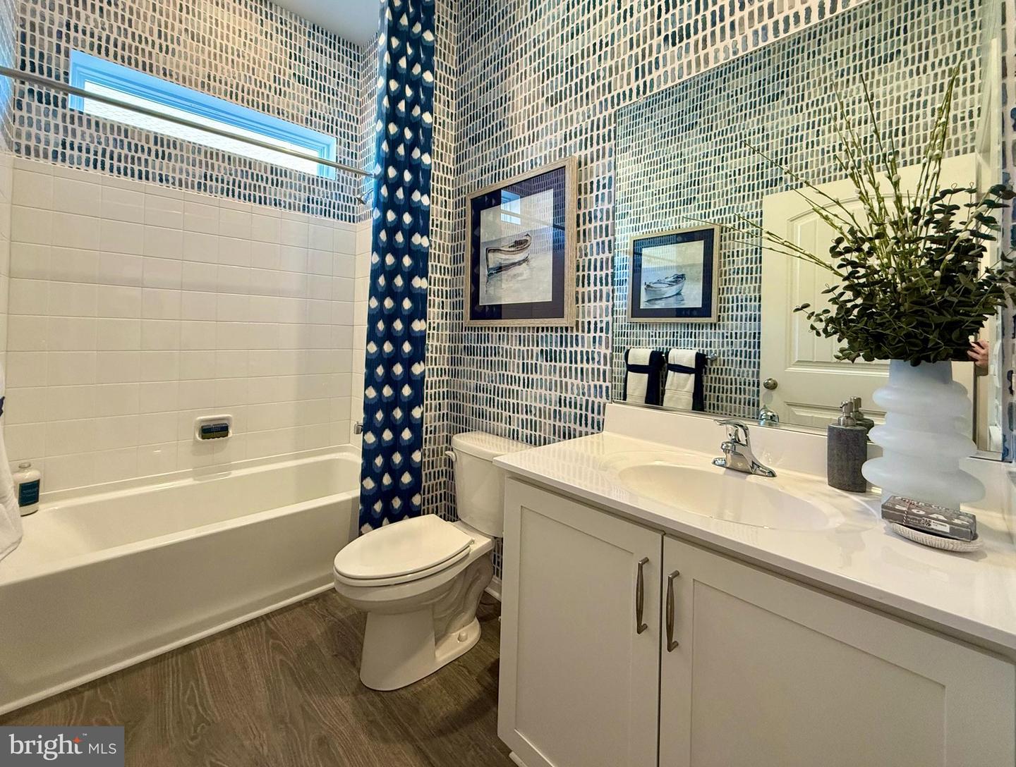24069 West Cypress Way Property Photo 3