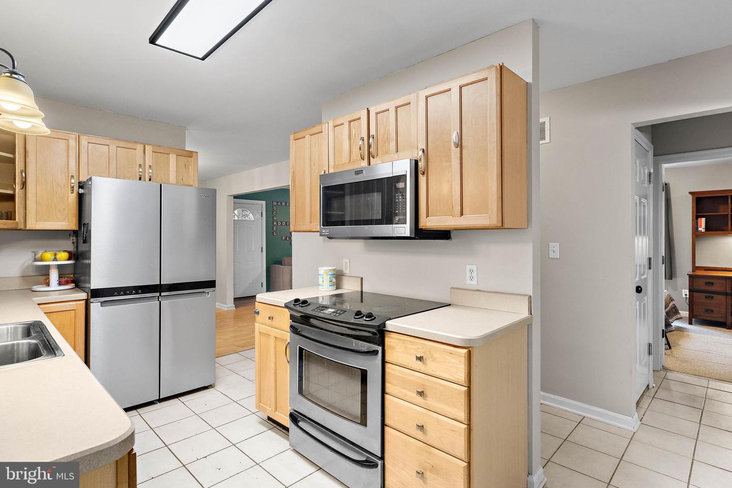 305 Laurel Rd Property Photo 14