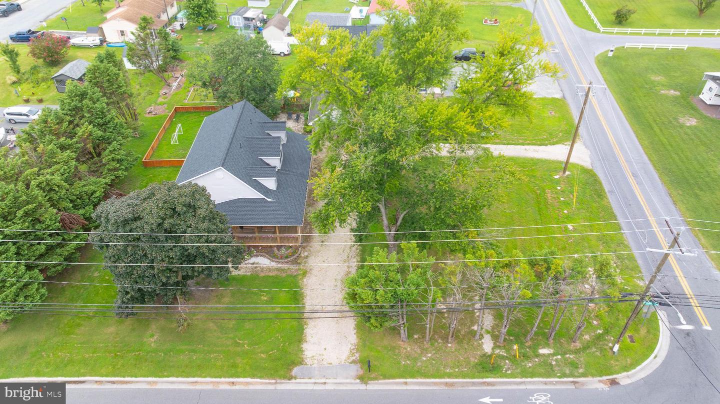 305 Laurel Rd Property Photo 49