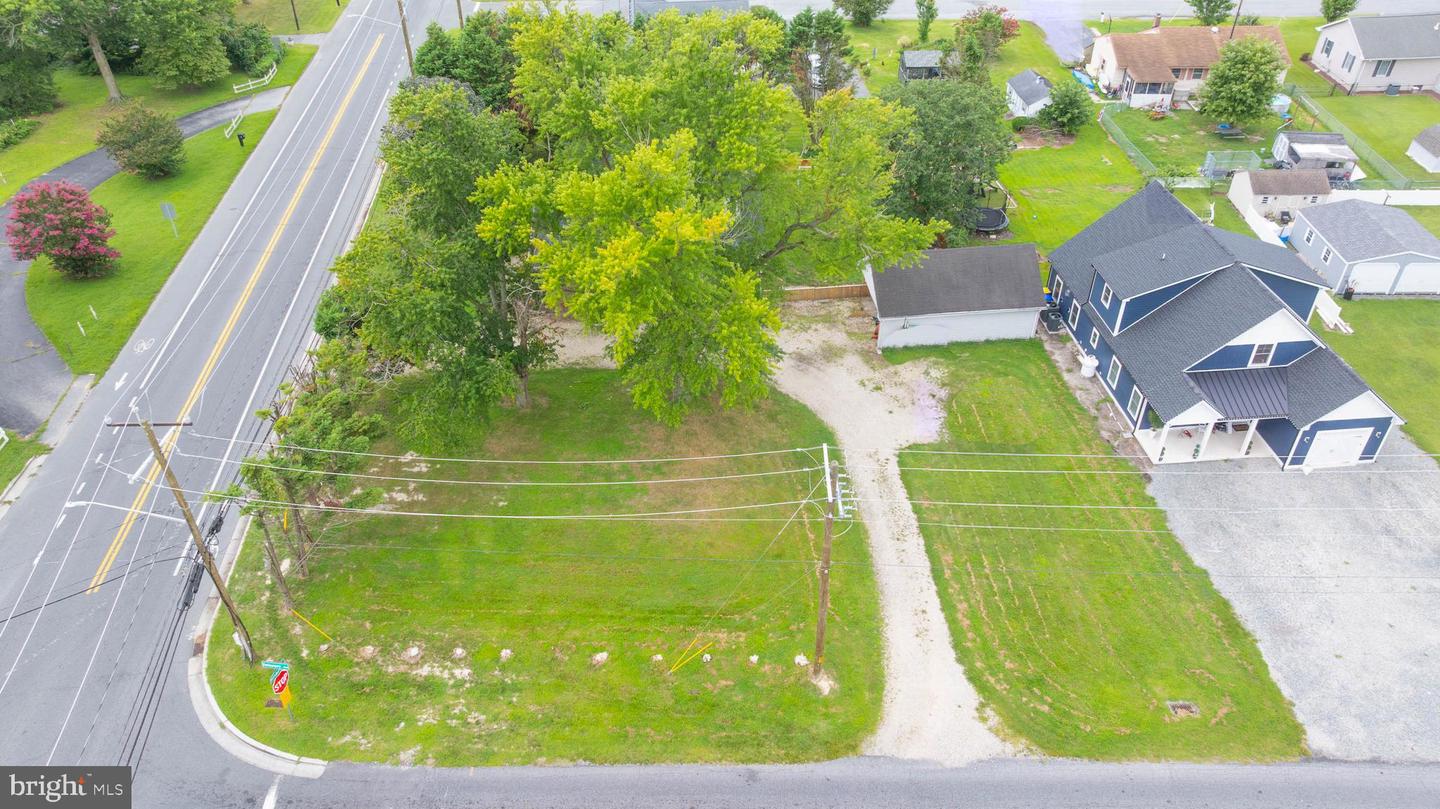 305 Laurel Rd Property Photo 51