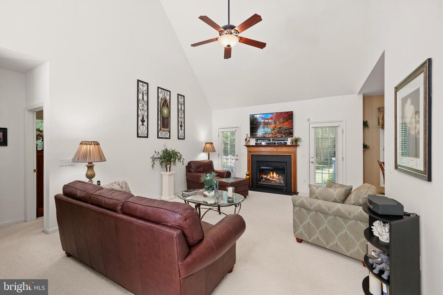 17659 Meadow Dr Property Photo 8