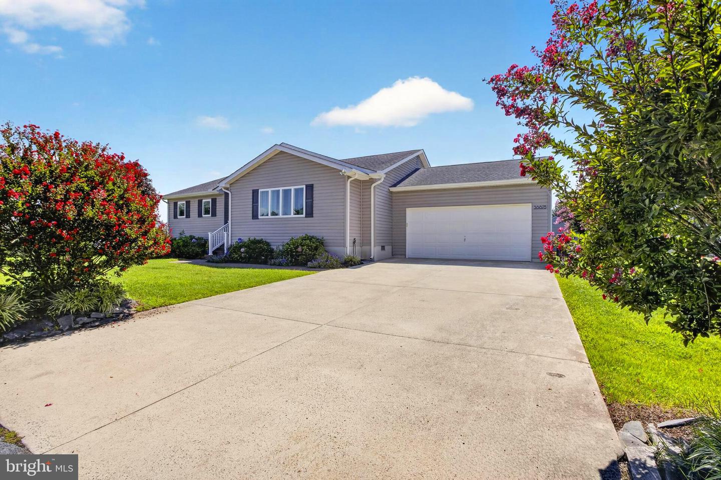 36678 Breakwater Run Property Photo 4