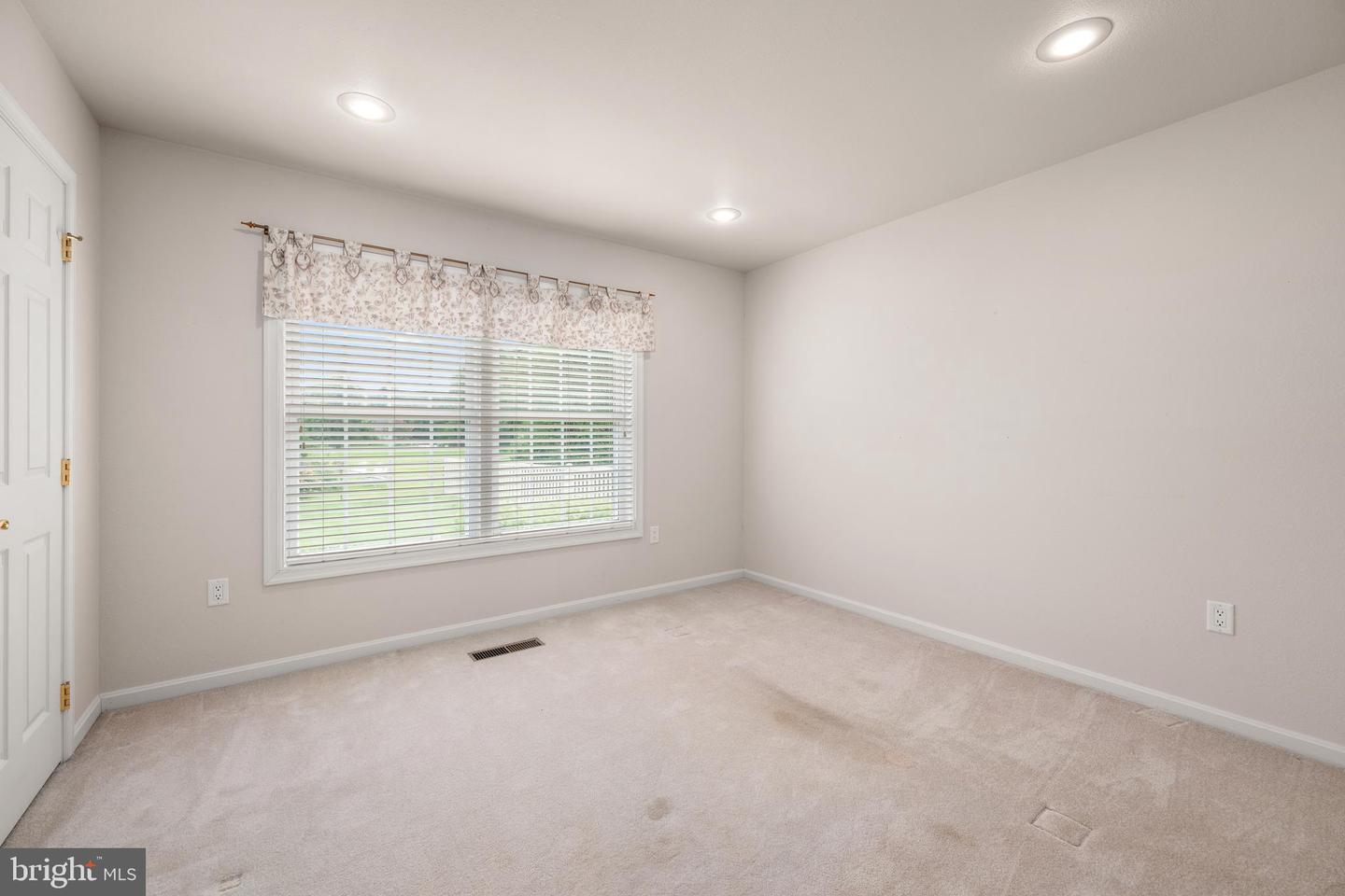 105 Shallow Brooke Ct Property Photo 22