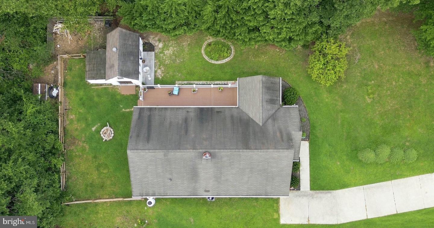 59 Lake Shore Dr Property Photo 18