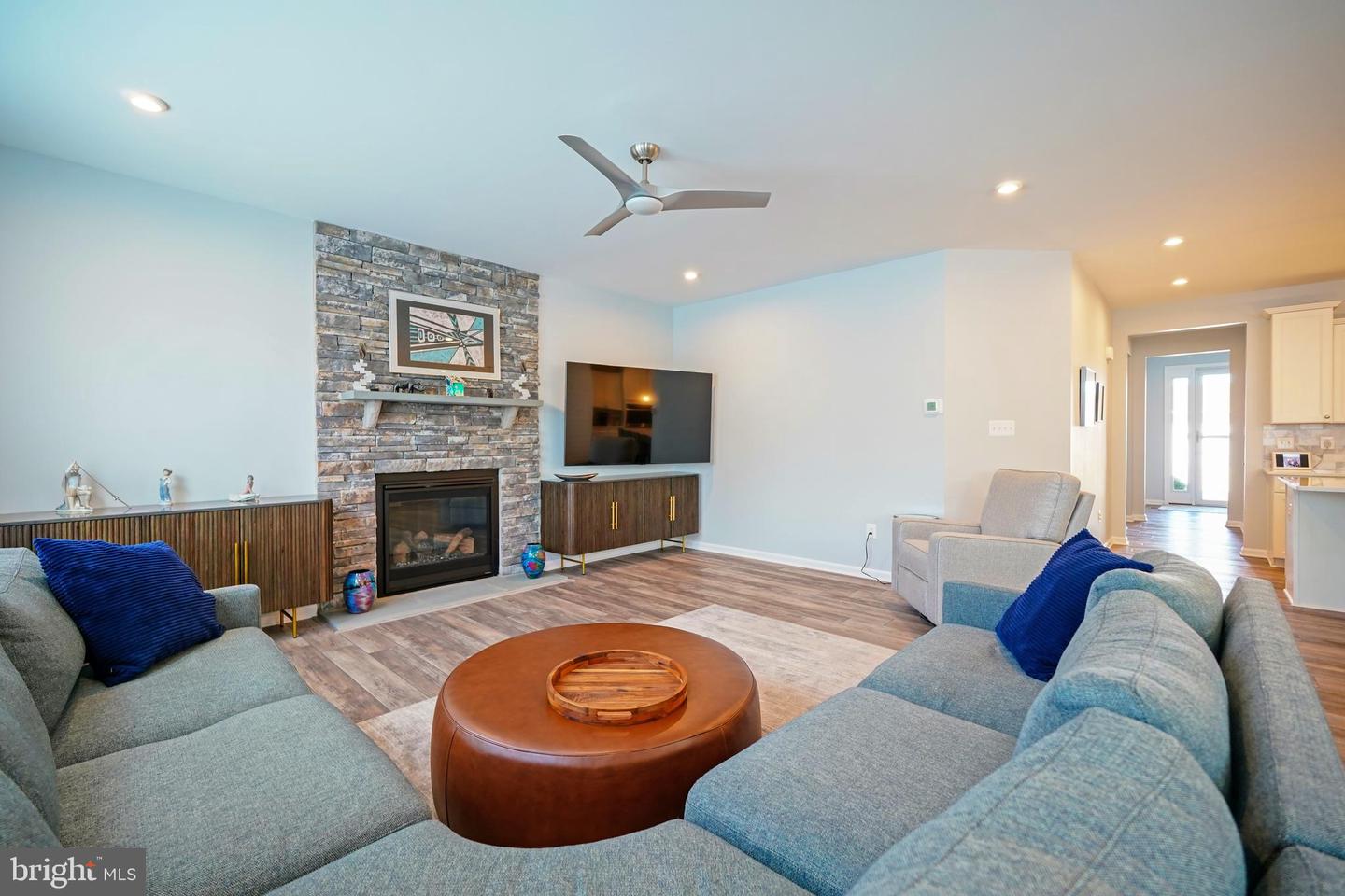 32158 Deerwood Ln Property Photo 5
