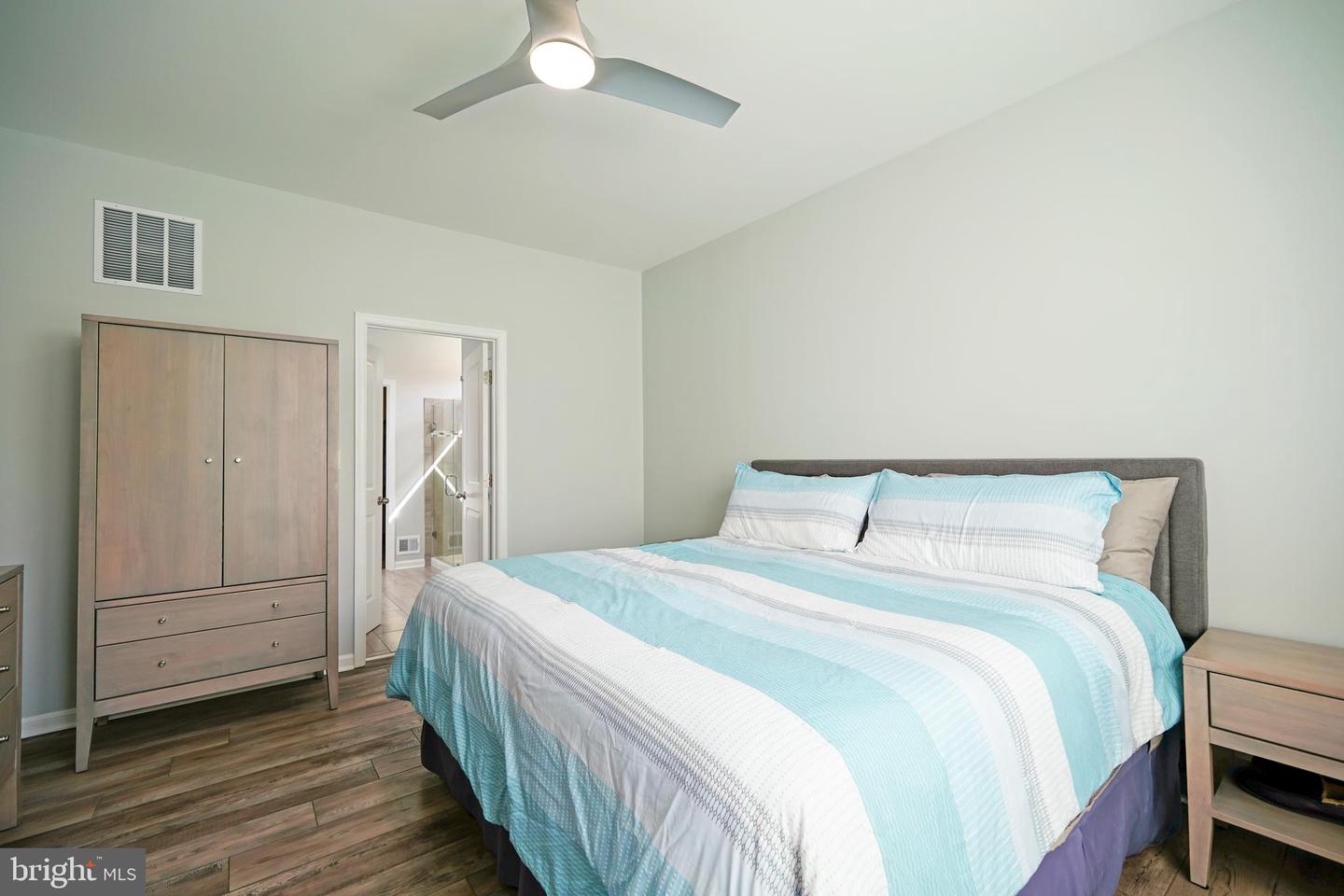 32158 Deerwood Ln Property Photo 20