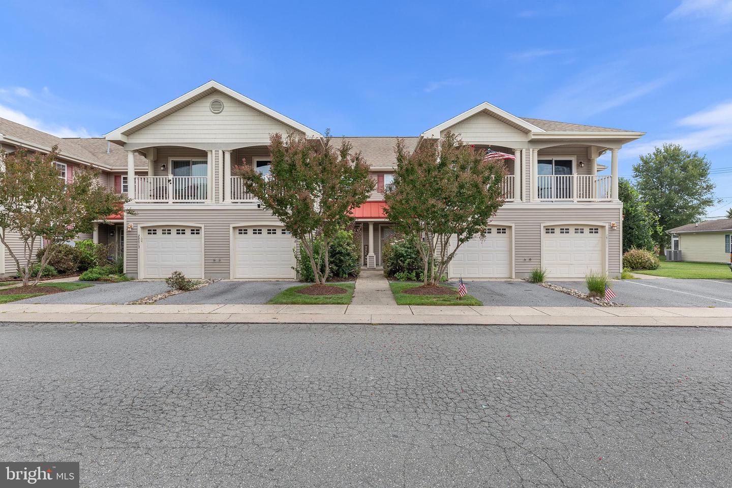 29615 Sawyer Loop Property Photo 1