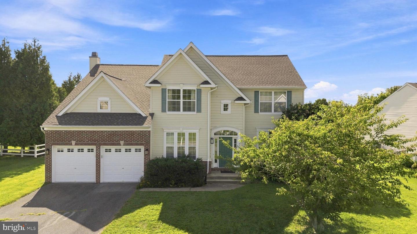 24813 Rivers Edge Rd Property Photo 2