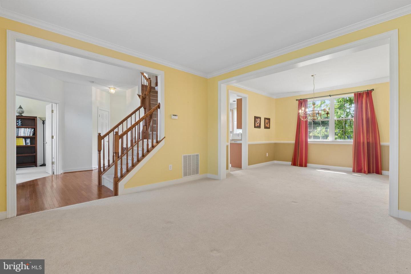 24813 Rivers Edge Rd Property Photo 6