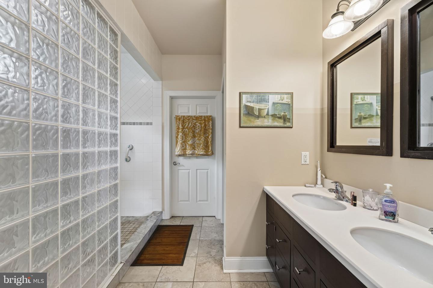 19 Holly Rdg Property Photo 31