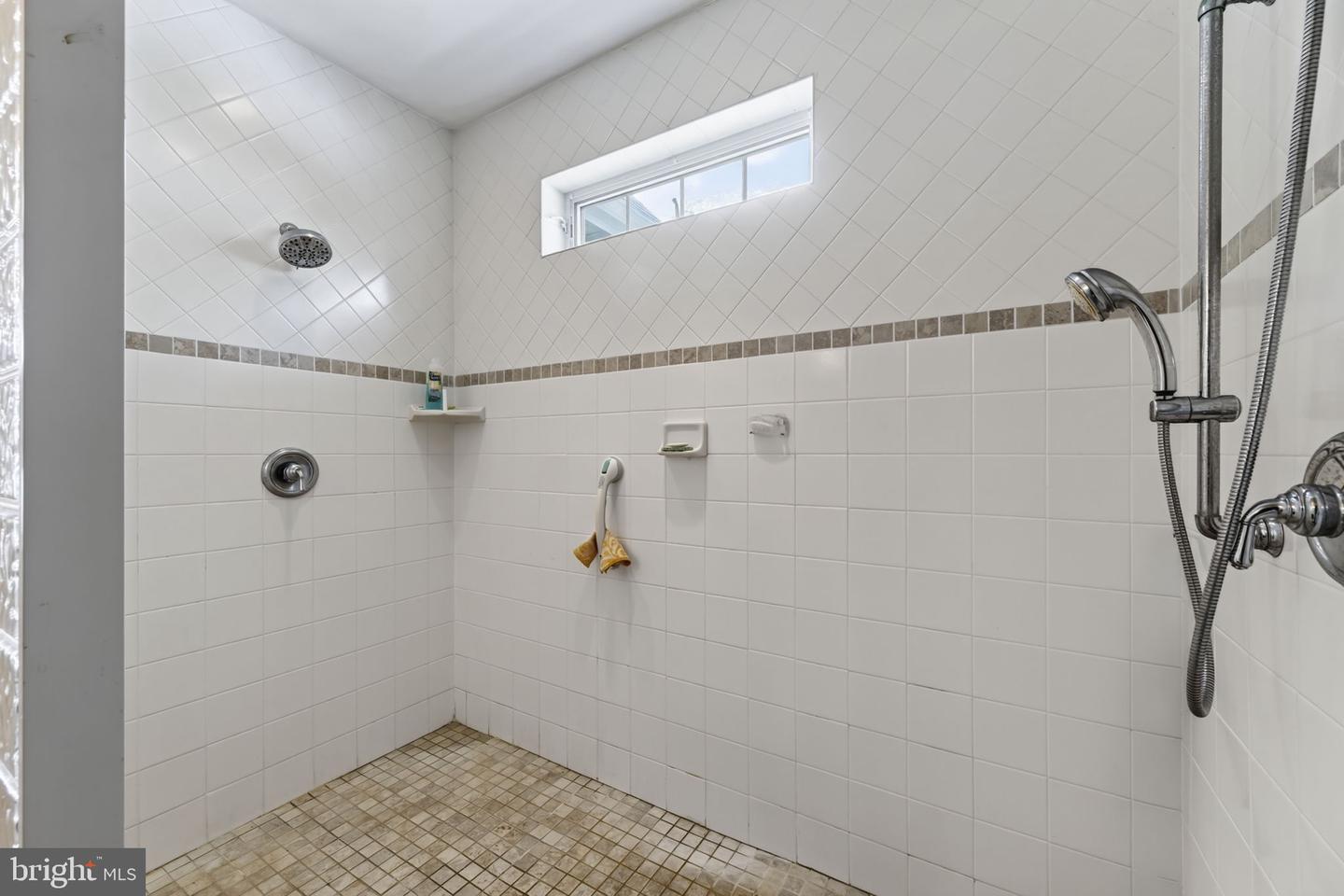 19 Holly Rdg Property Photo 32