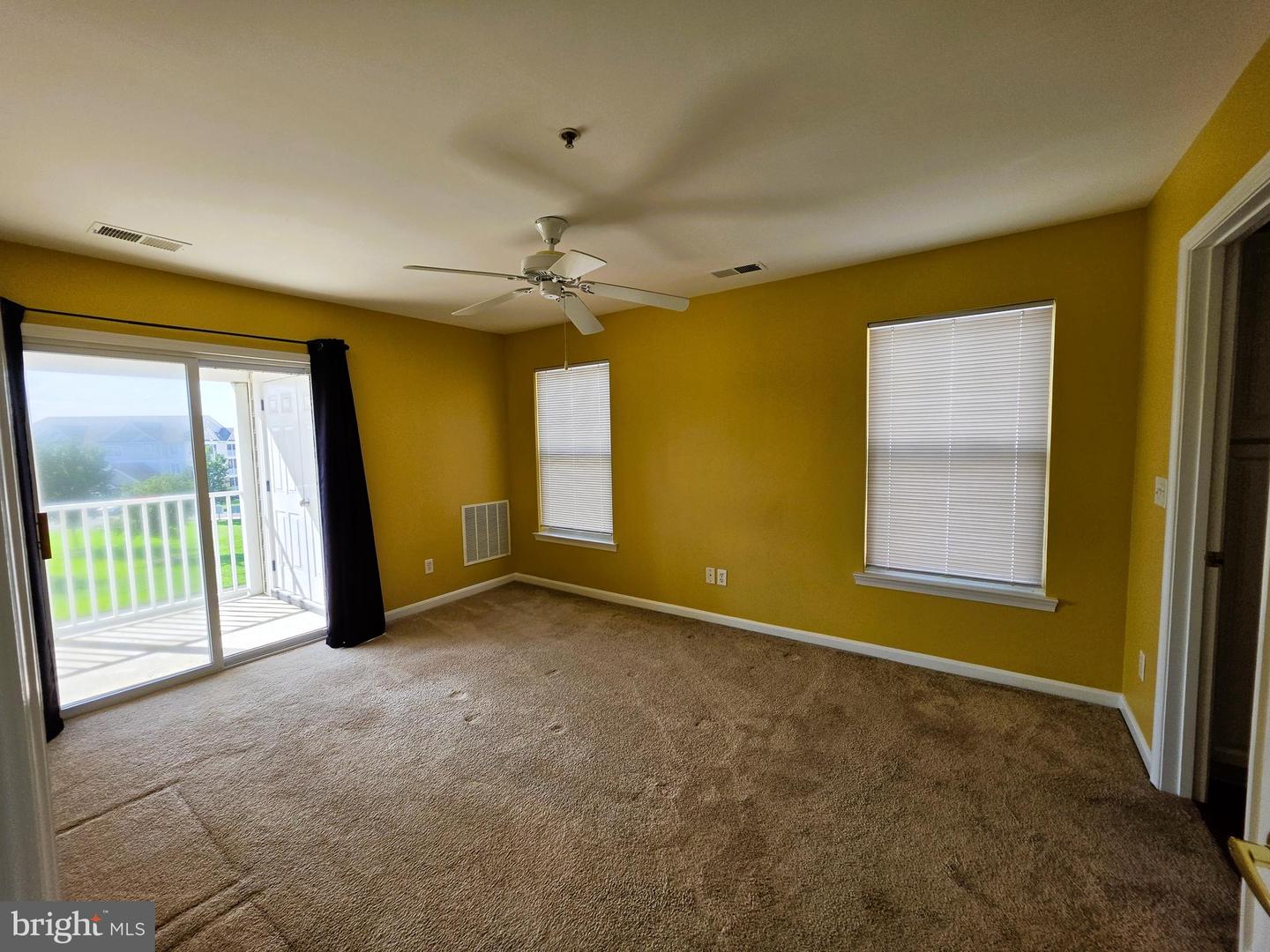 3003 Heather Dr #j Property Photo 11