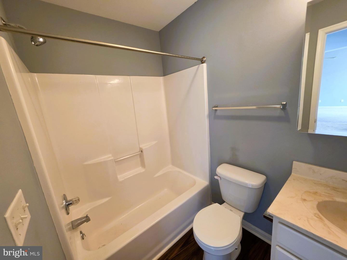 3003 Heather Dr #j Property Photo 19
