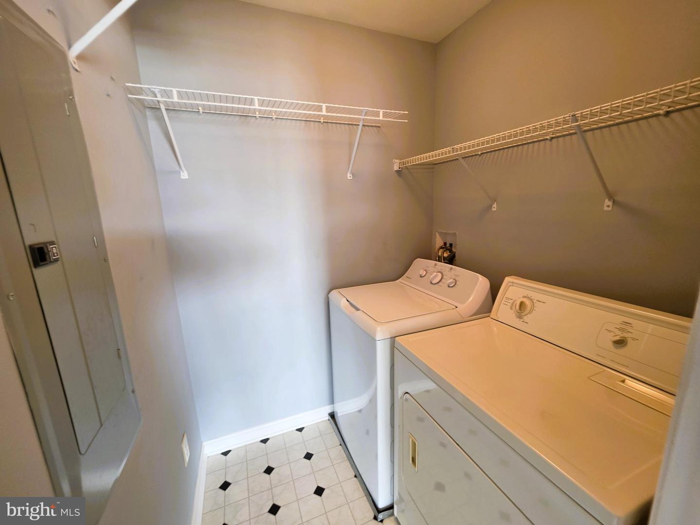 3003 Heather Dr #j Property Photo 21
