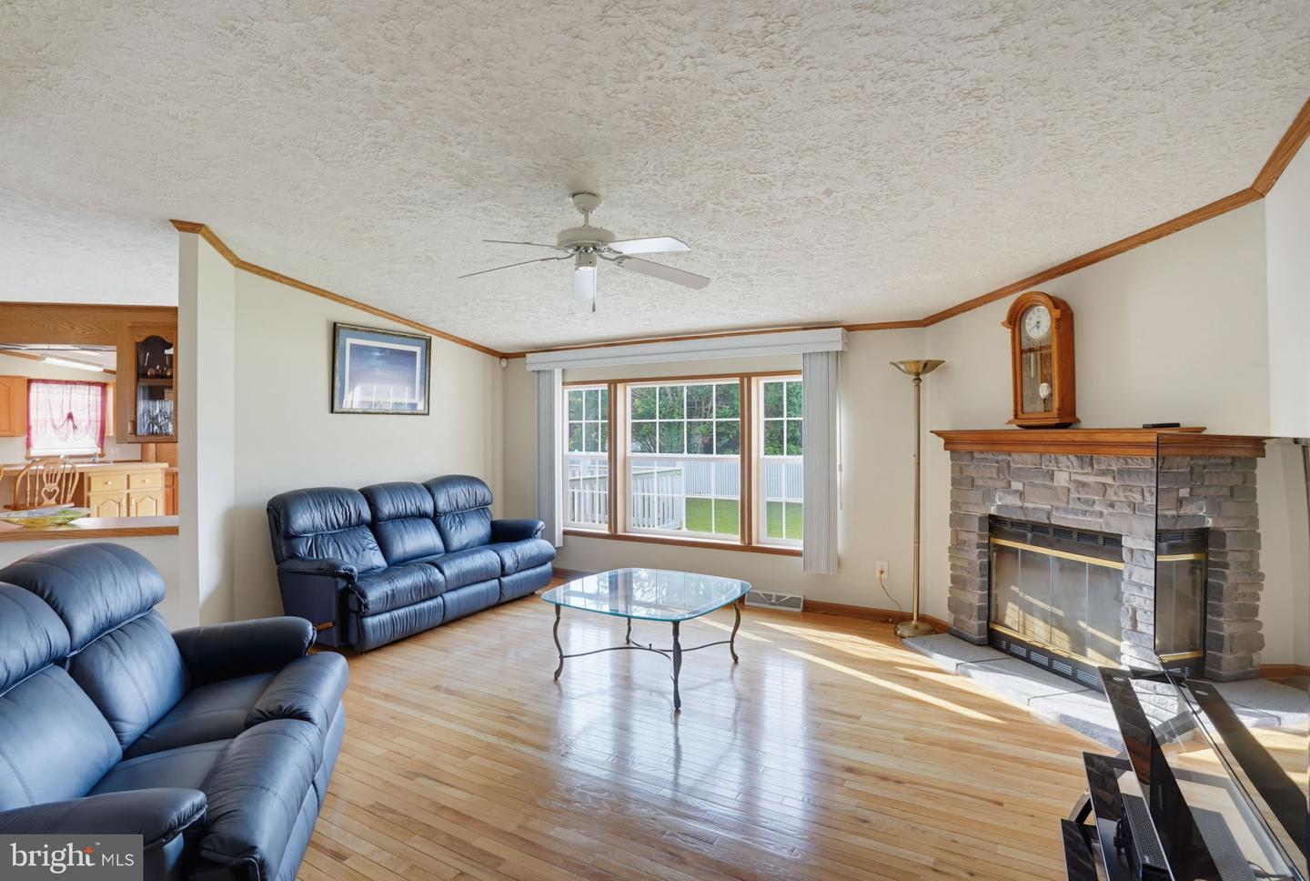 27657 Dunstan Ct Property Photo 24