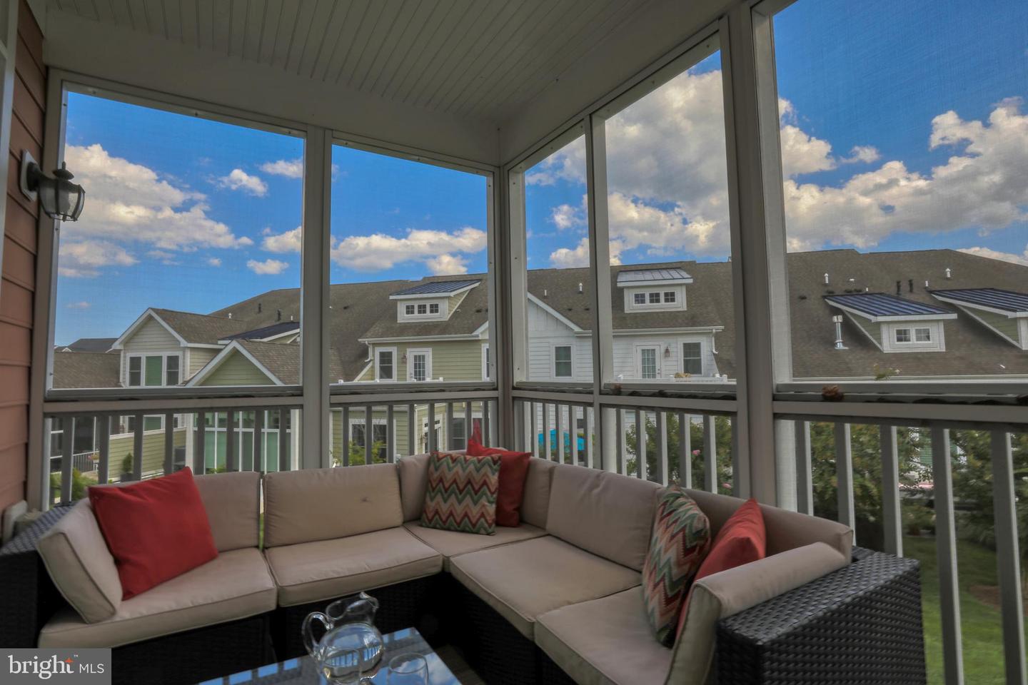 33500 Marina Bay Cir Property Photo 9
