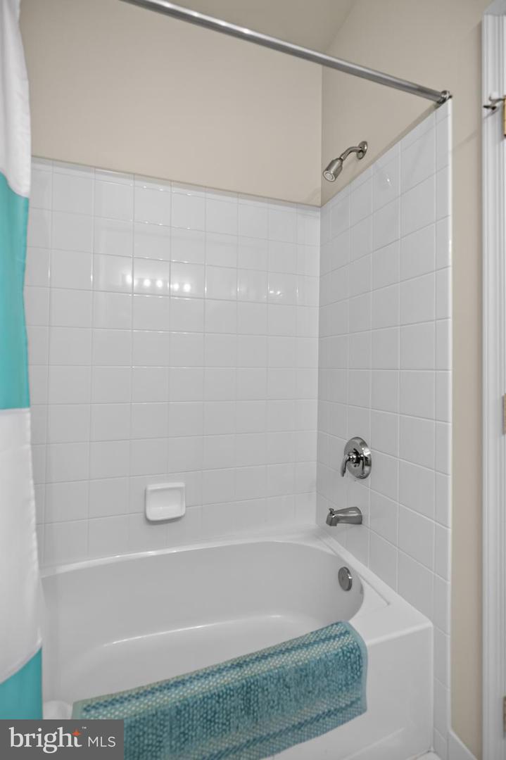 33500 Marina Bay Cir Property Photo 39