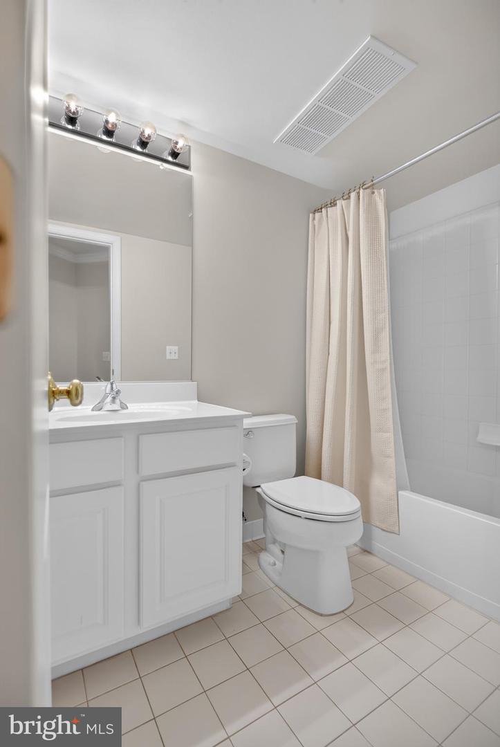 33500 Marina Bay Cir Property Photo 48