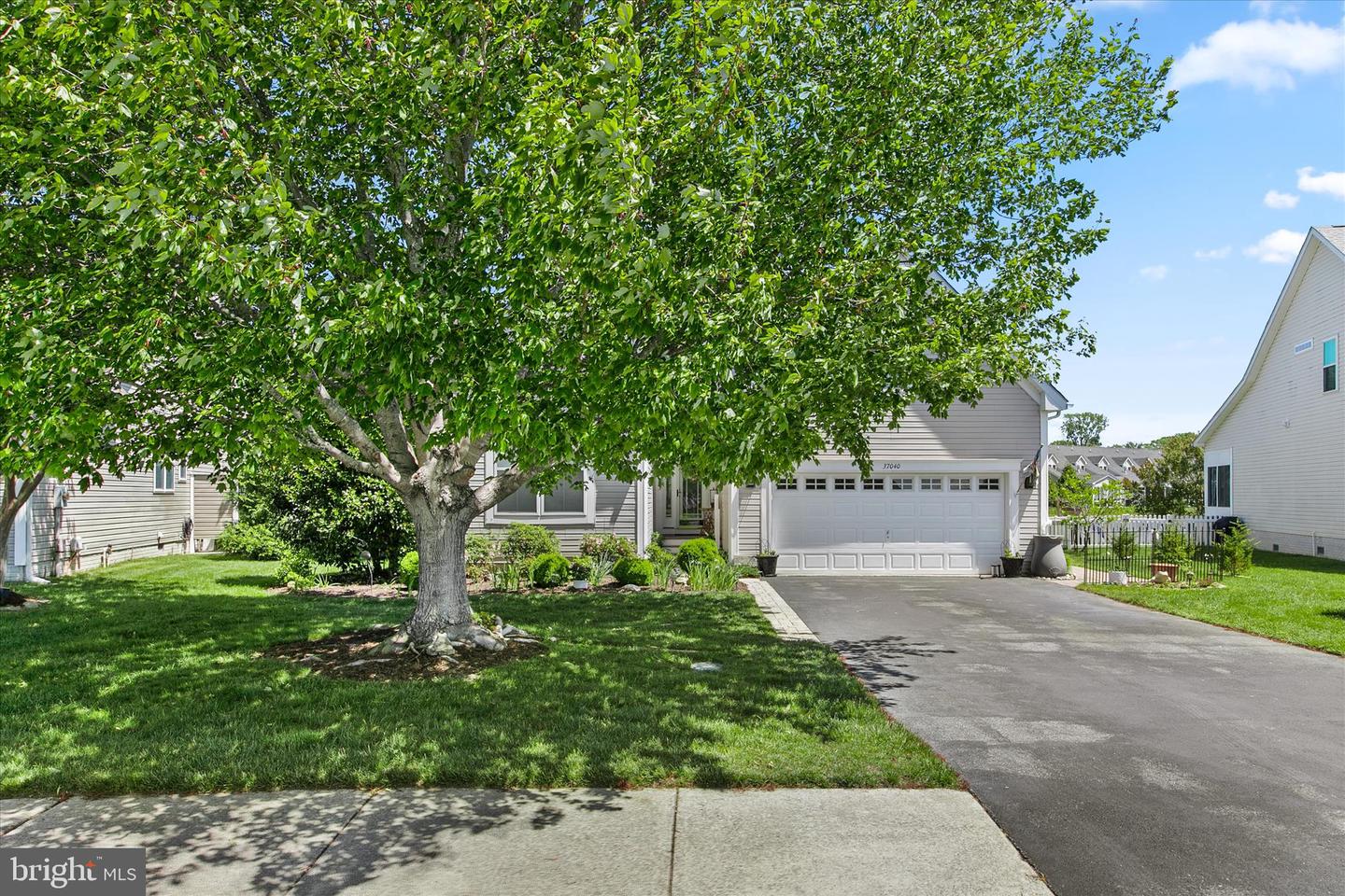 37040 Teal Ct Property Photo 2