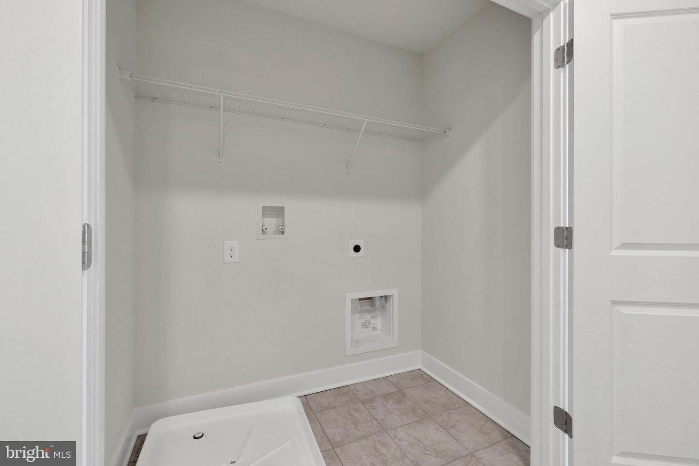 24794 Wye Mill Ln Property Photo 9