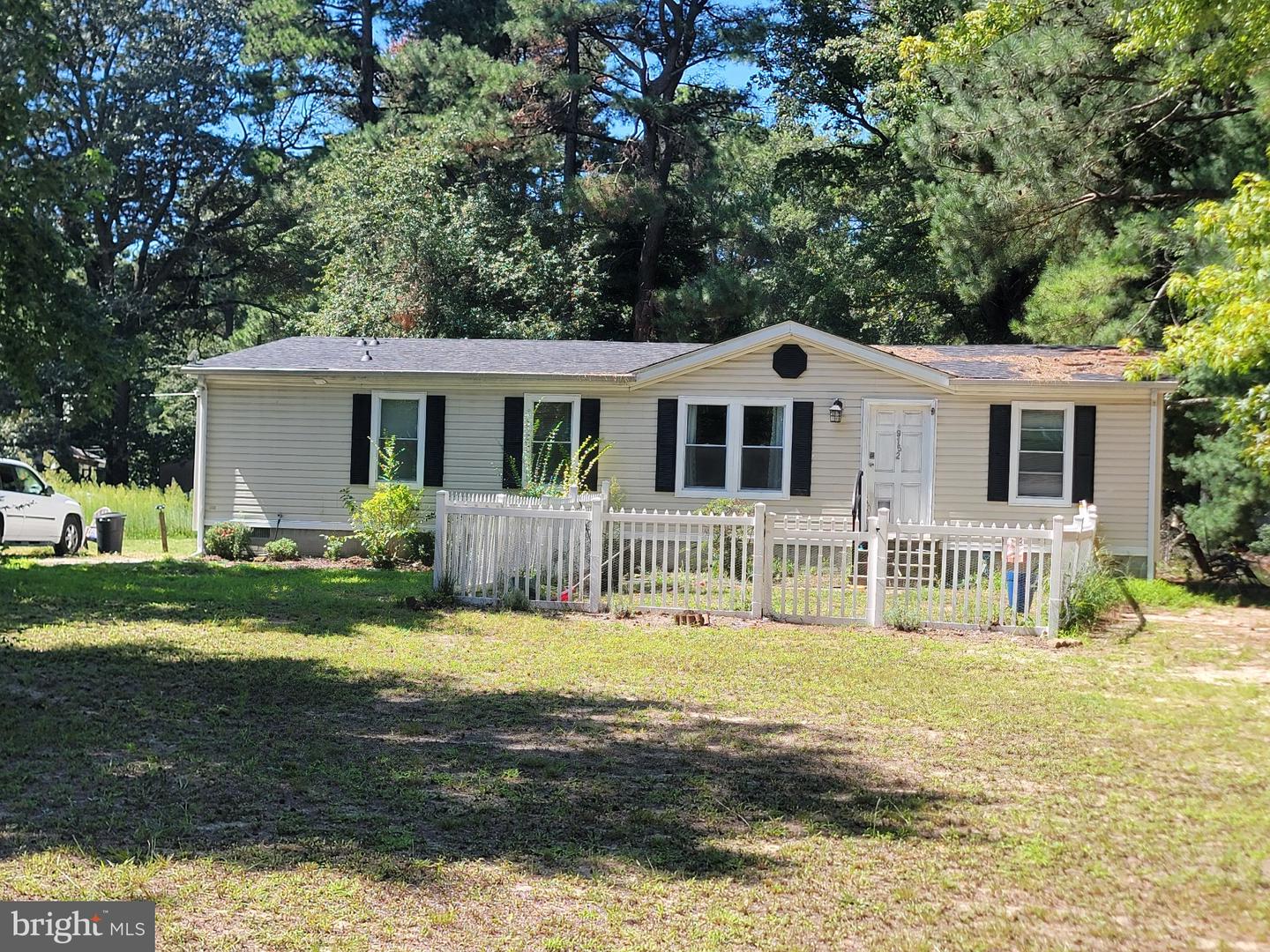 9152 Cubbage Way Property Photo 4