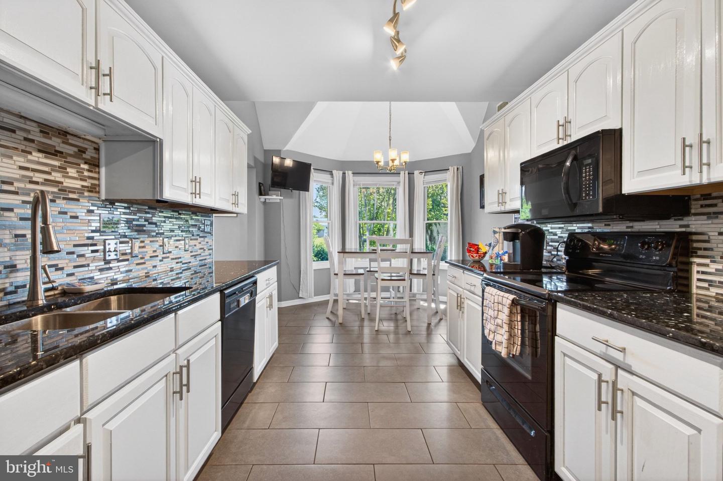 3 Tall Oaks Ct Property Photo 17