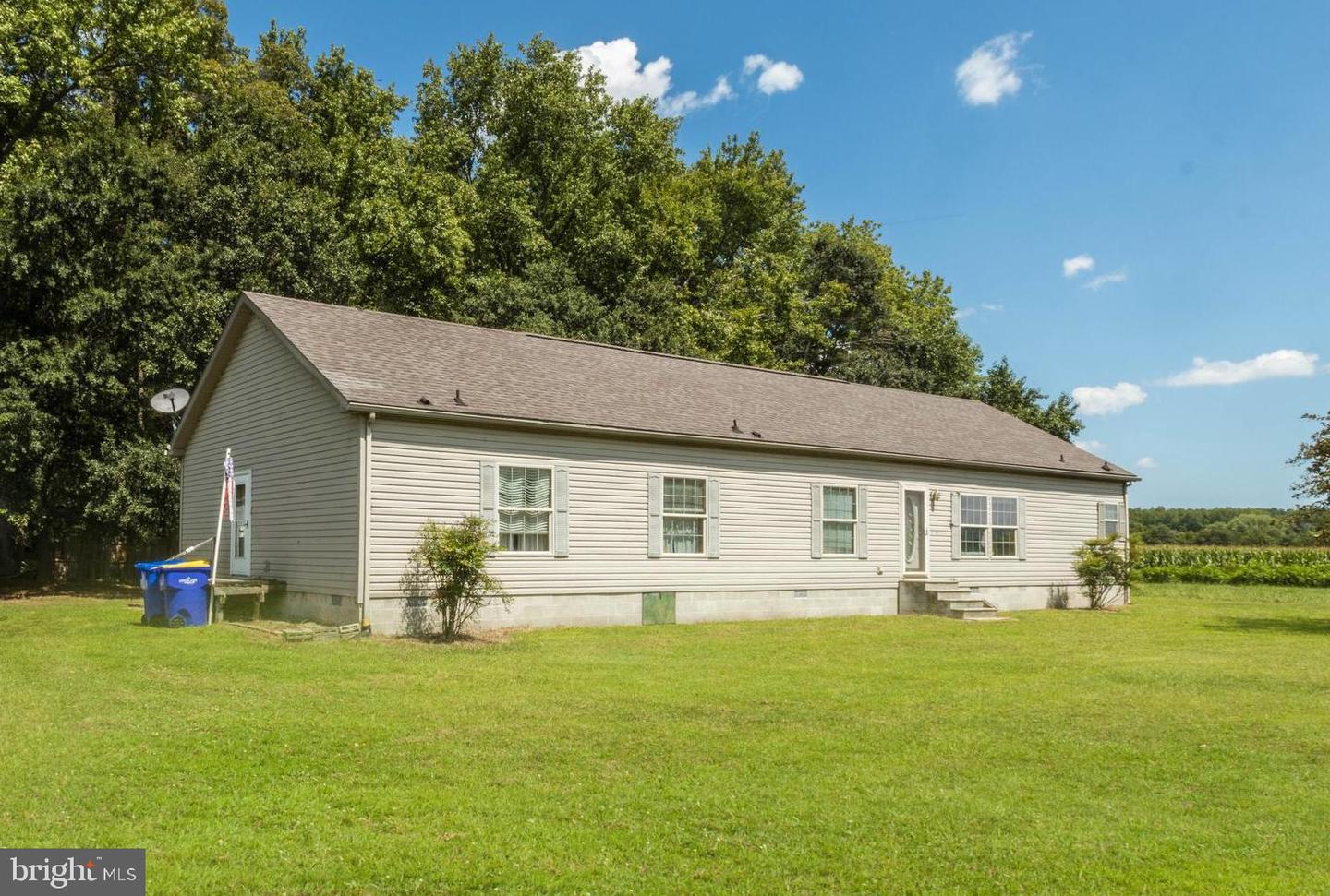 10343 Waller Rd Property Photo 2