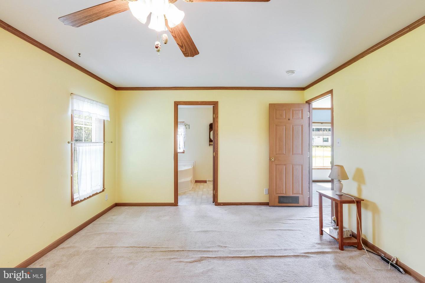 10343 Waller Rd Property Photo 6