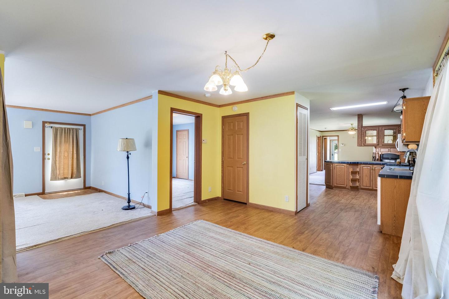 10343 Waller Rd Property Photo 13