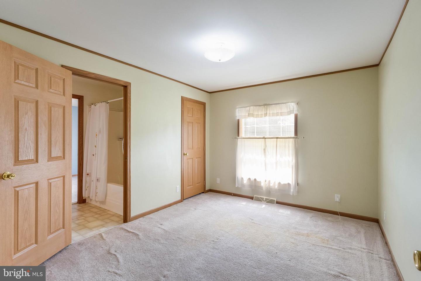 10343 Waller Rd Property Photo 22