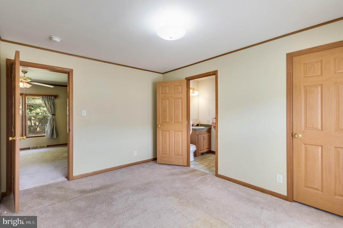 10343 Waller Rd Property Photo 23