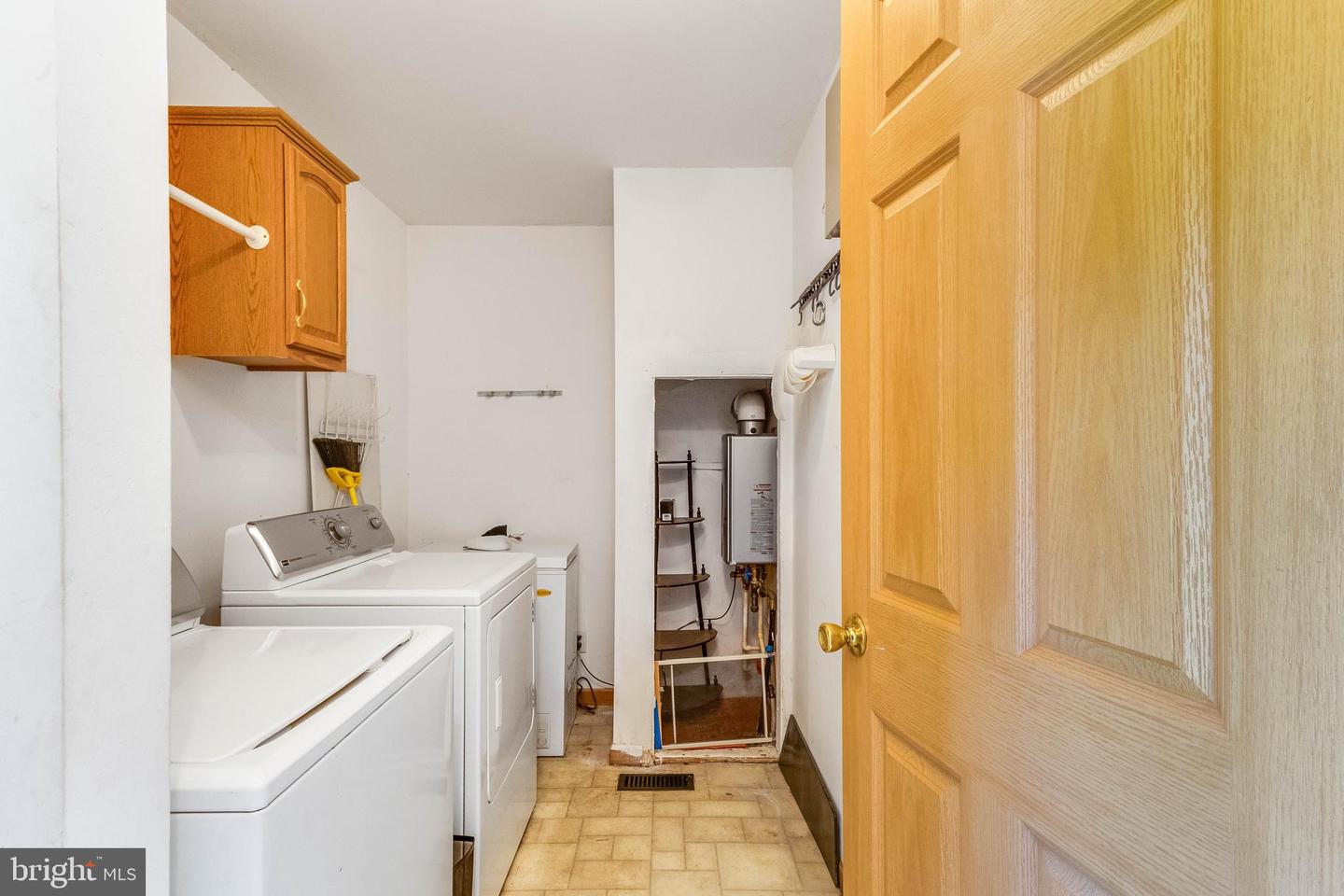 10343 Waller Rd Property Photo 24