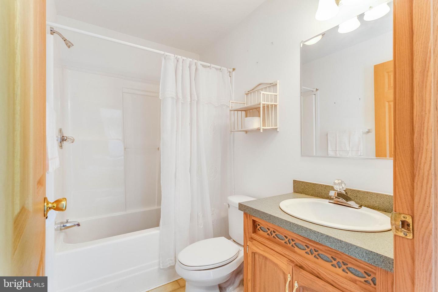 10343 Waller Rd Property Photo 25