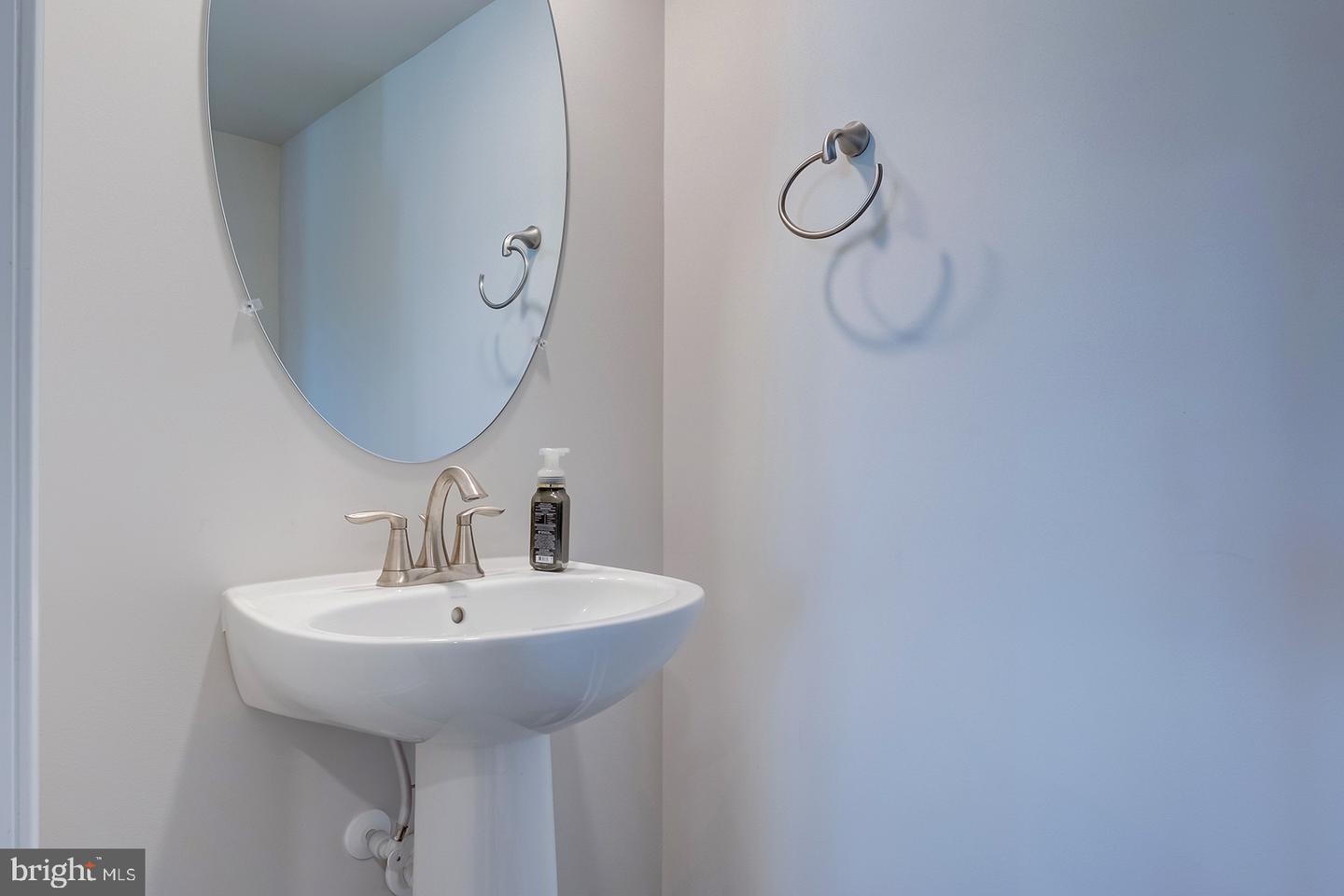 35267 Wright Way Property Photo 8