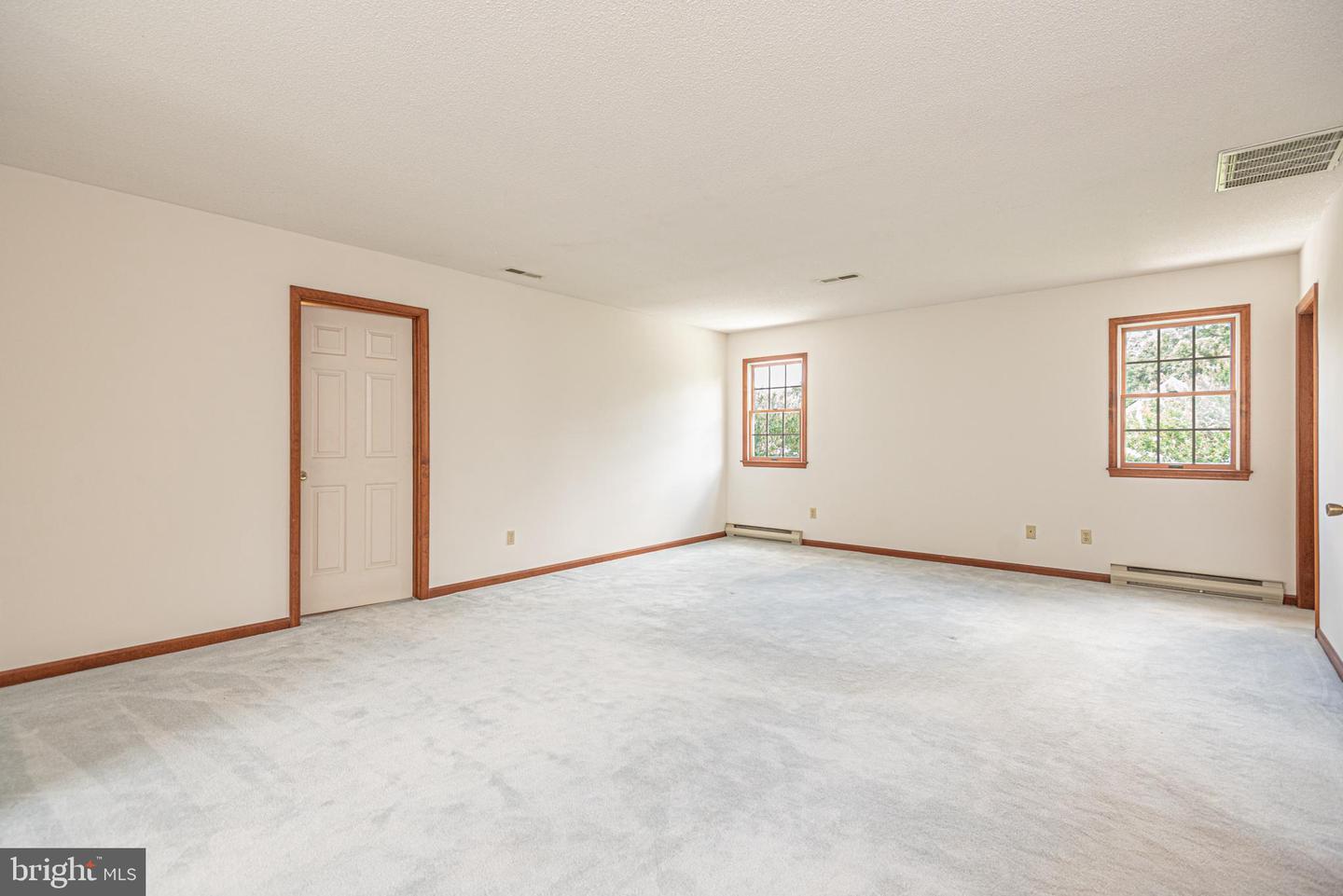 106 Creekside Dr Property Photo 32