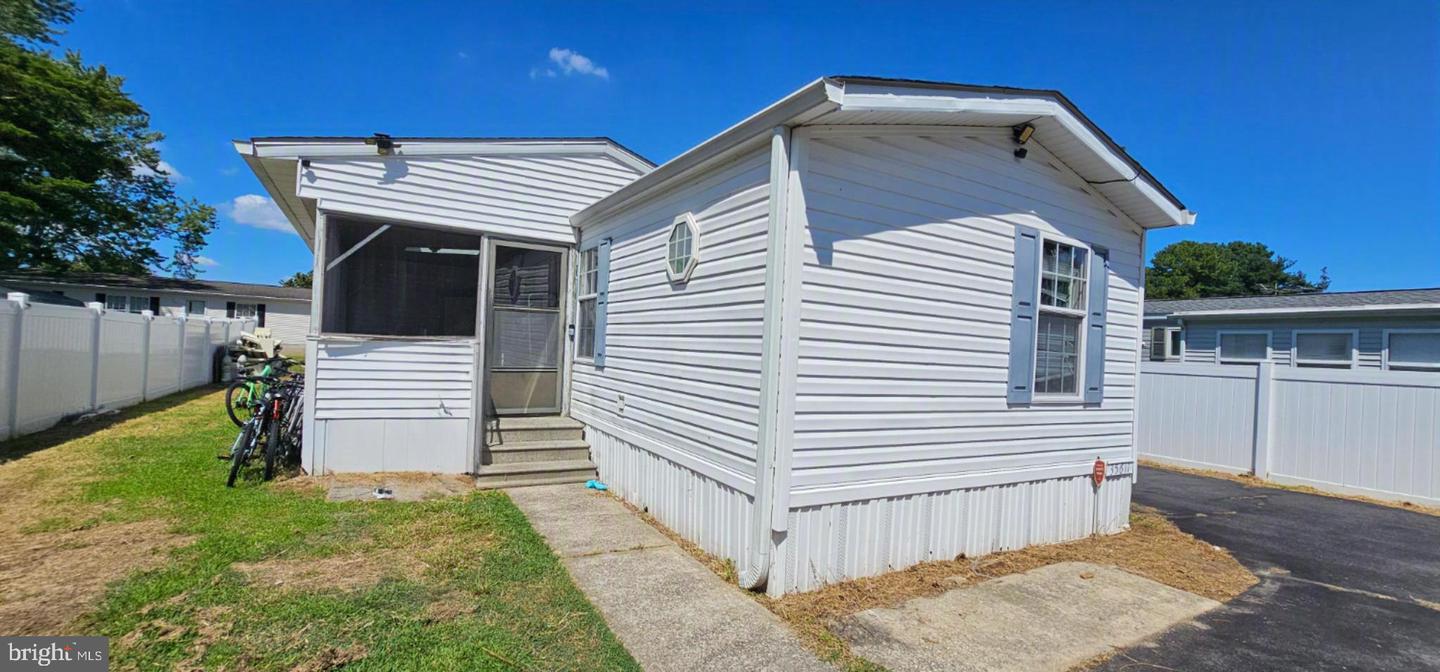35611 Wolfe Neck Rd Property Photo 3