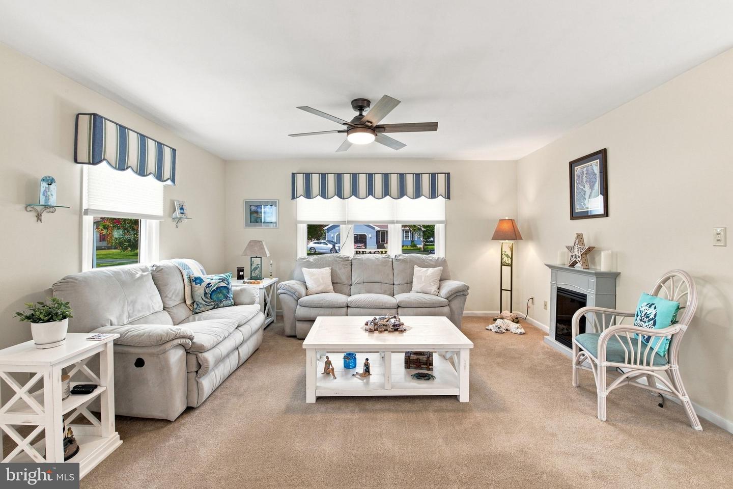 36802 Breakwater Run Property Photo 4