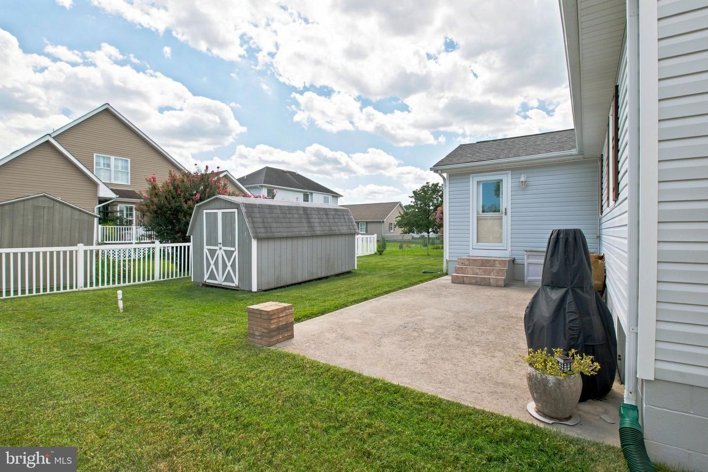 36802 Breakwater Run Property Photo 29