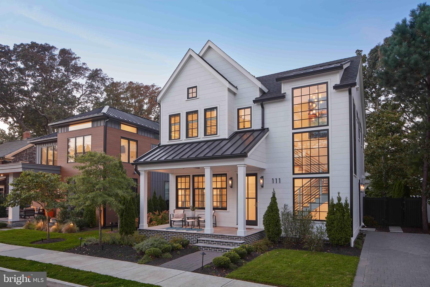 111 STOCKLEY ST